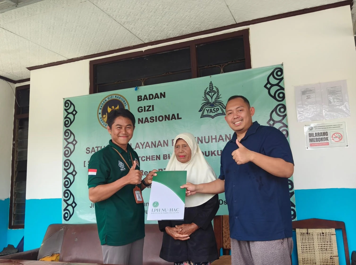 UMKM makanan ringan bersertifikat halal